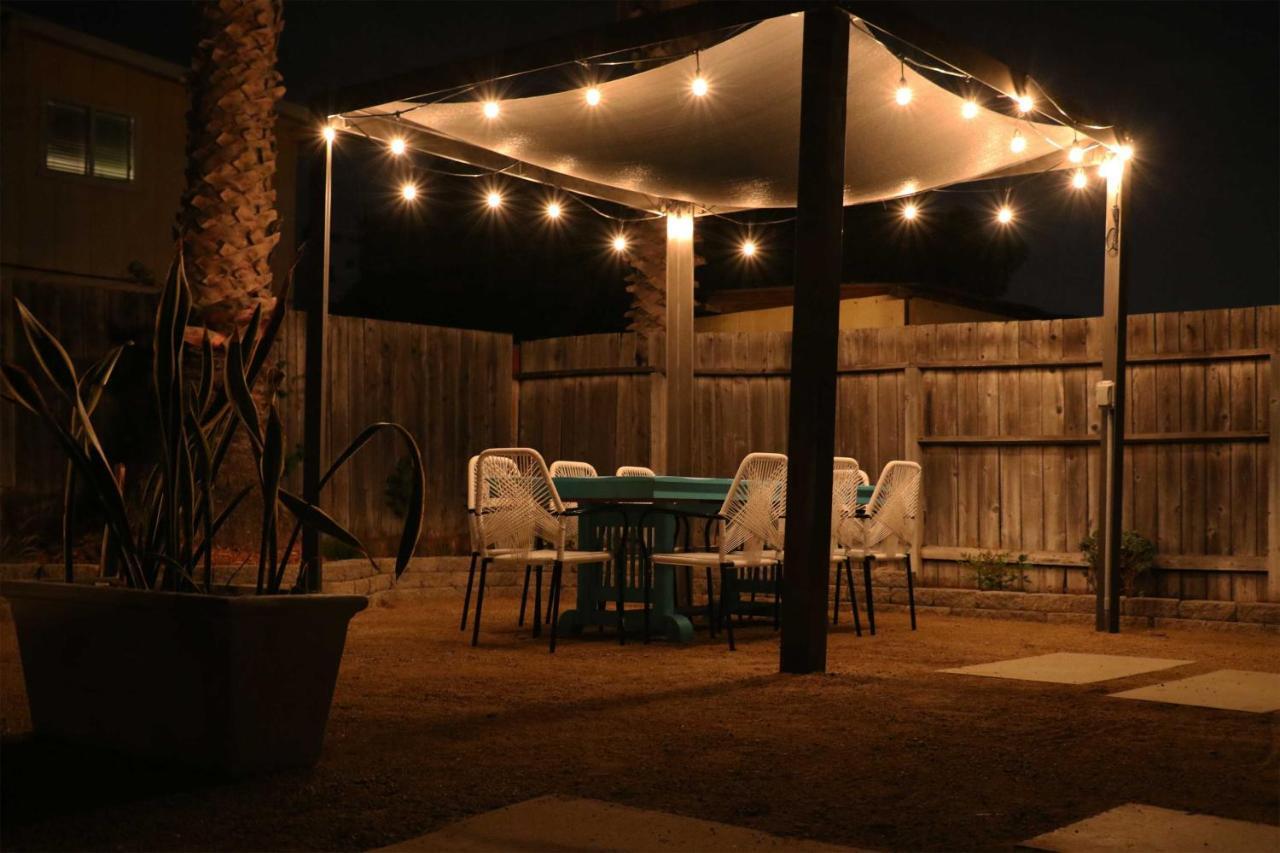 Remodeled Ventura Beach Home with Yard&Fire Pit! Exterior foto